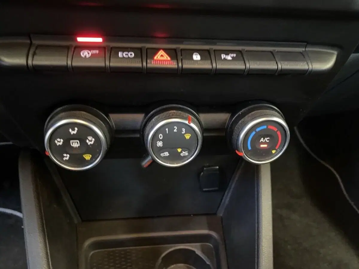 Dacia Duster usata a Torino (10)
