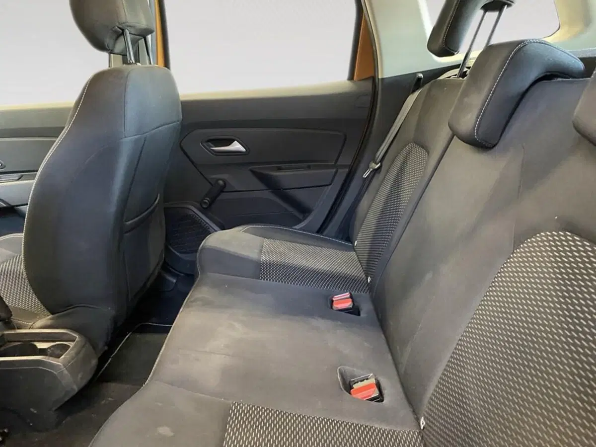 Dacia Duster usata a Torino (7)