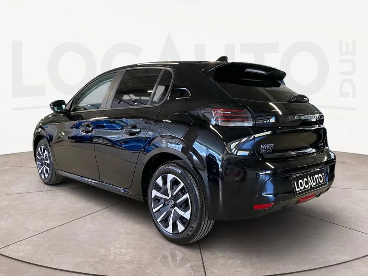 Peugeot 208 nuova a Torino (5)