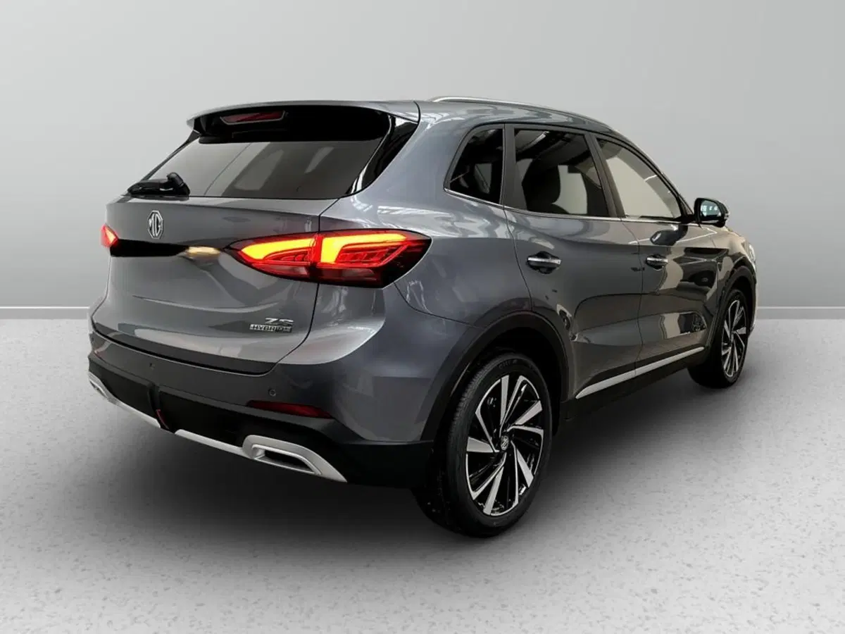 Mg ZS usata a Varese (2)