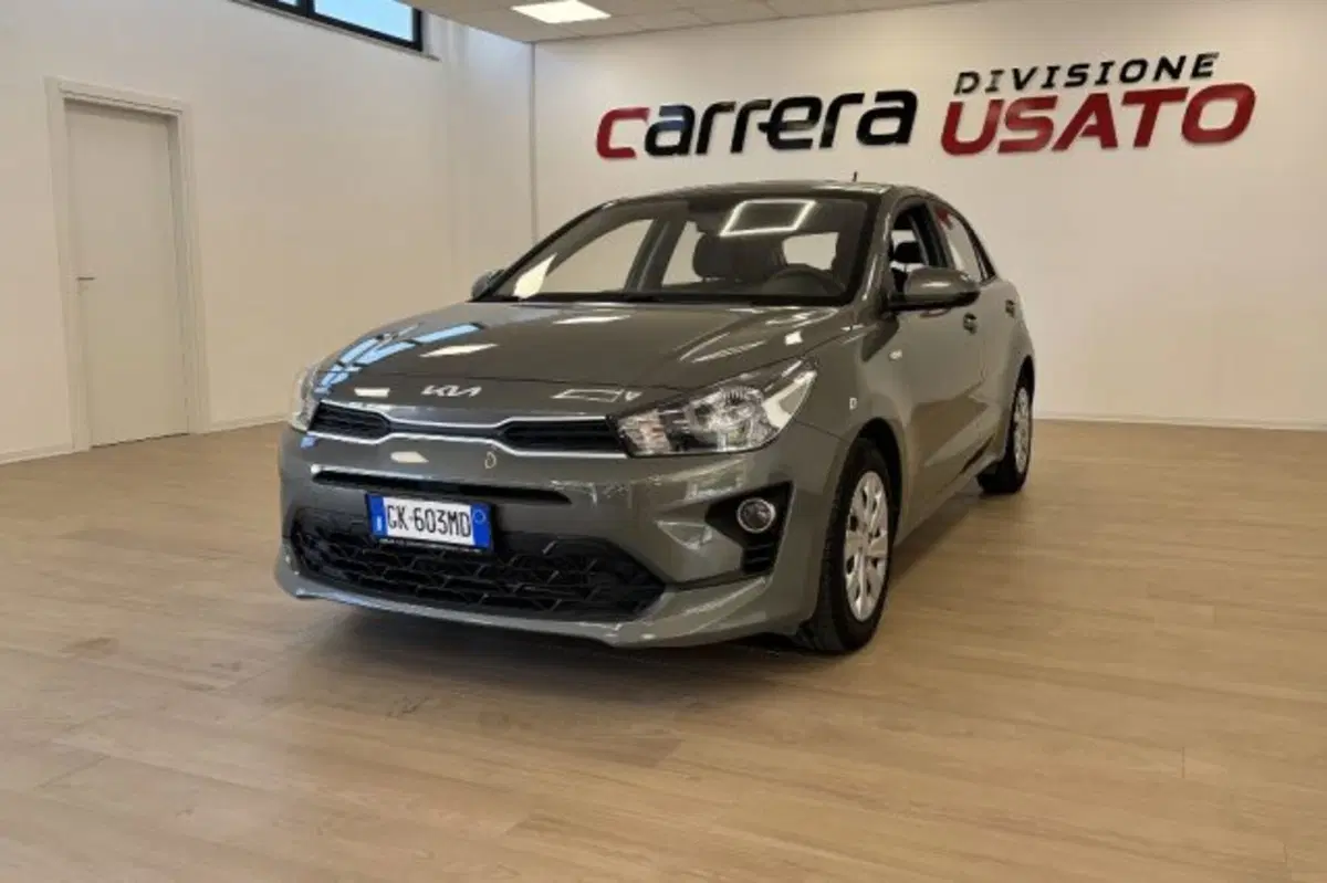Kia Rio usata a Latina (3)