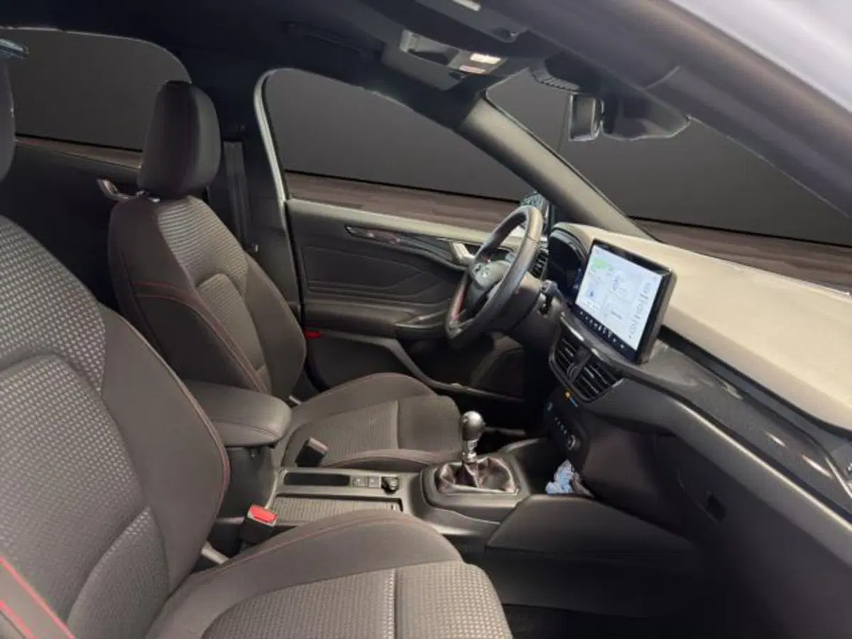 Ford Focus usata a Milano (11)