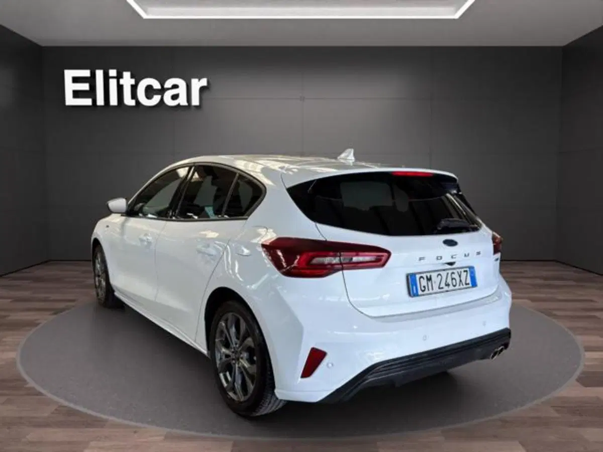 Ford Focus usata a Milano (4)