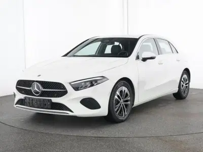 Mercedes-Benz Classe A Sedan 180 Progressive Advanced Plus auto del 2025 usata a Magenta