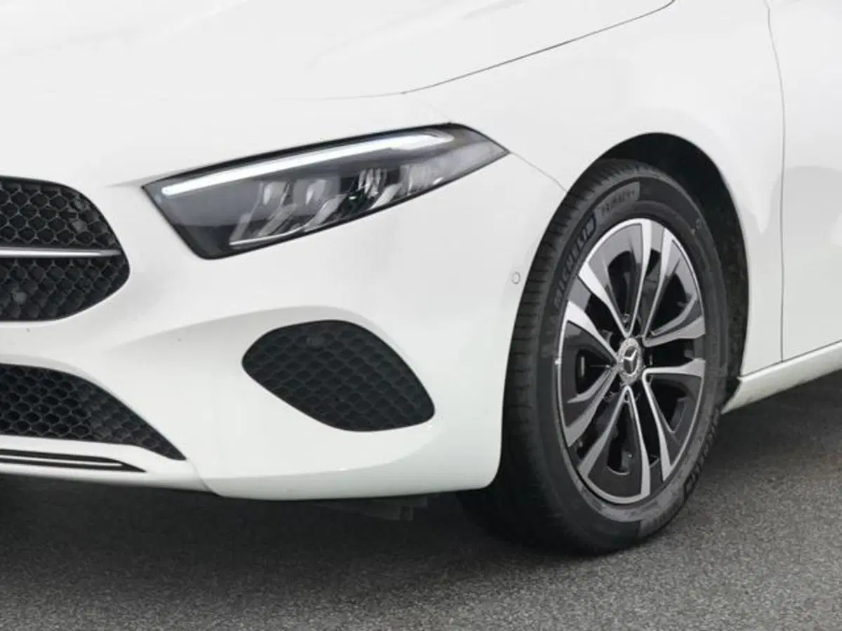 Mercedes-Benz Classe A Sedan usata a Milano (3)