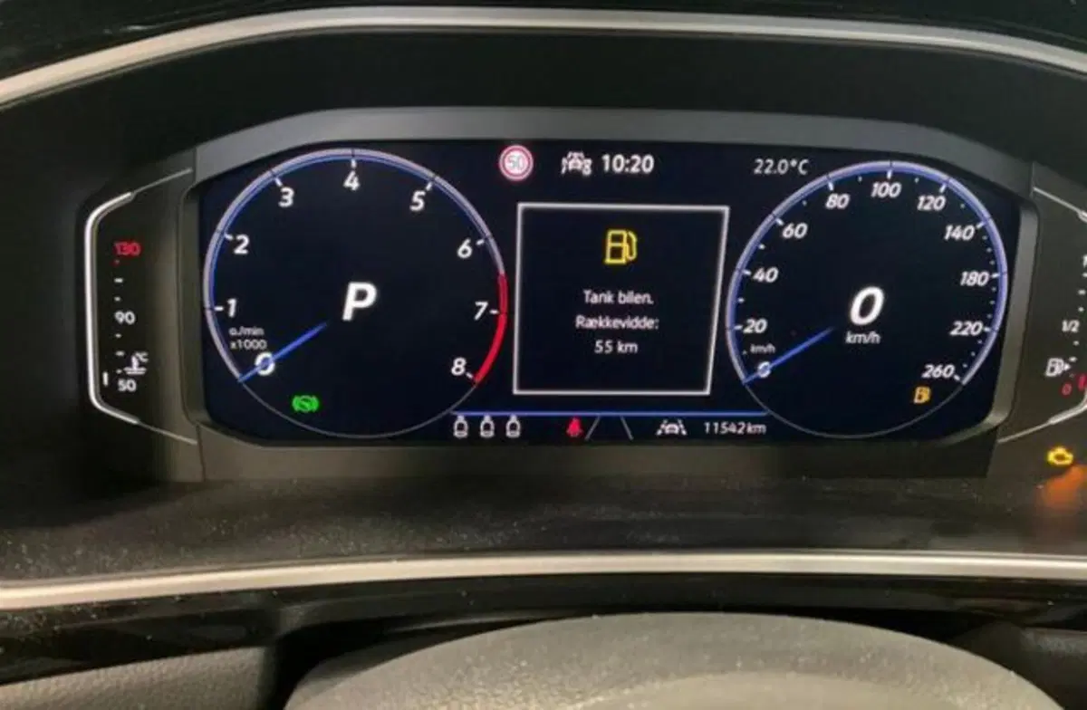 Volkswagen T-Roc usata a Novara (4)