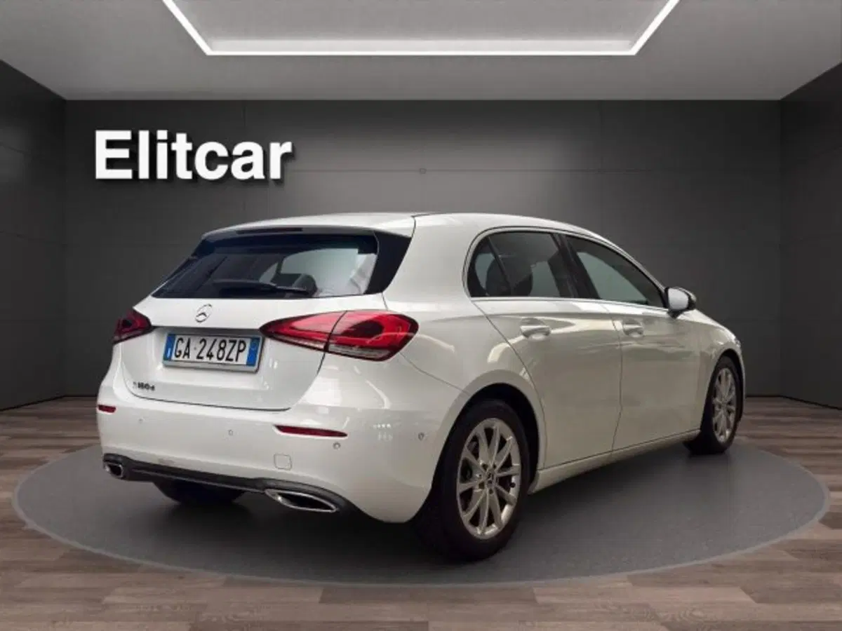 Mercedes-Benz Classe A Sedan usata a Novara (6)