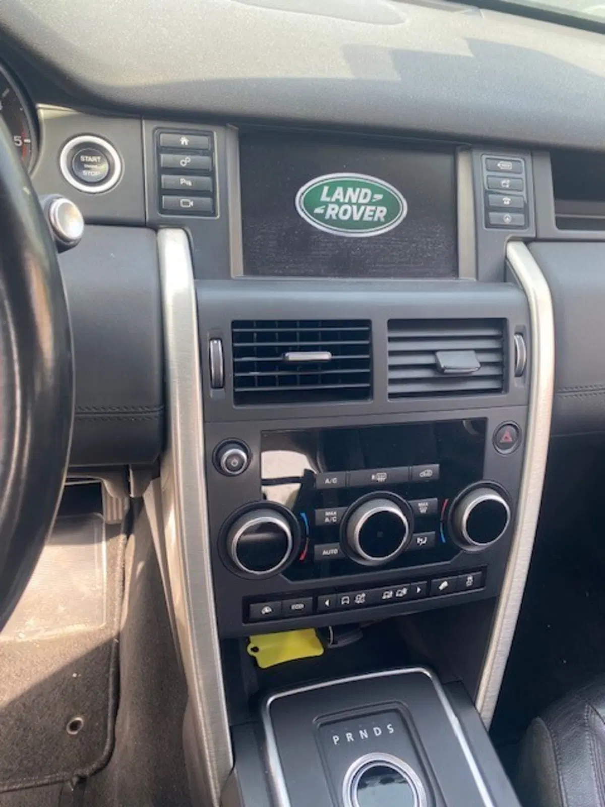 Land Rover Discovery Sport usata a Catania (13)