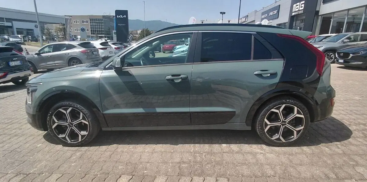 Kia Niro usata a Cosenza (8)