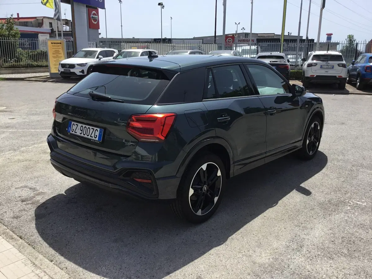 Audi Q2 usata a Napoli (3)