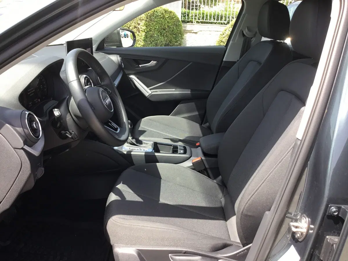 Audi Q2 usata a Napoli (5)