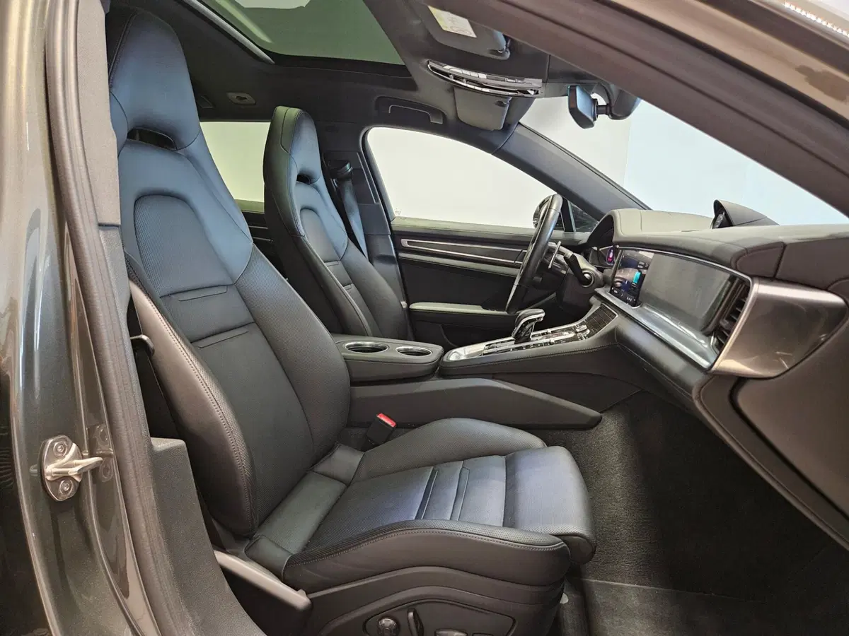 Porsche Panamera Sport Turismo usata a Napoli (3)