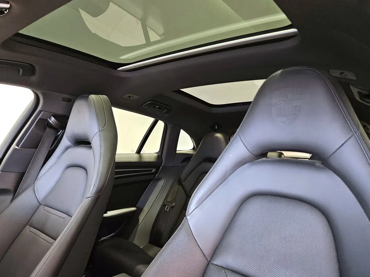 Porsche Panamera Sport Turismo usata a Napoli (4)