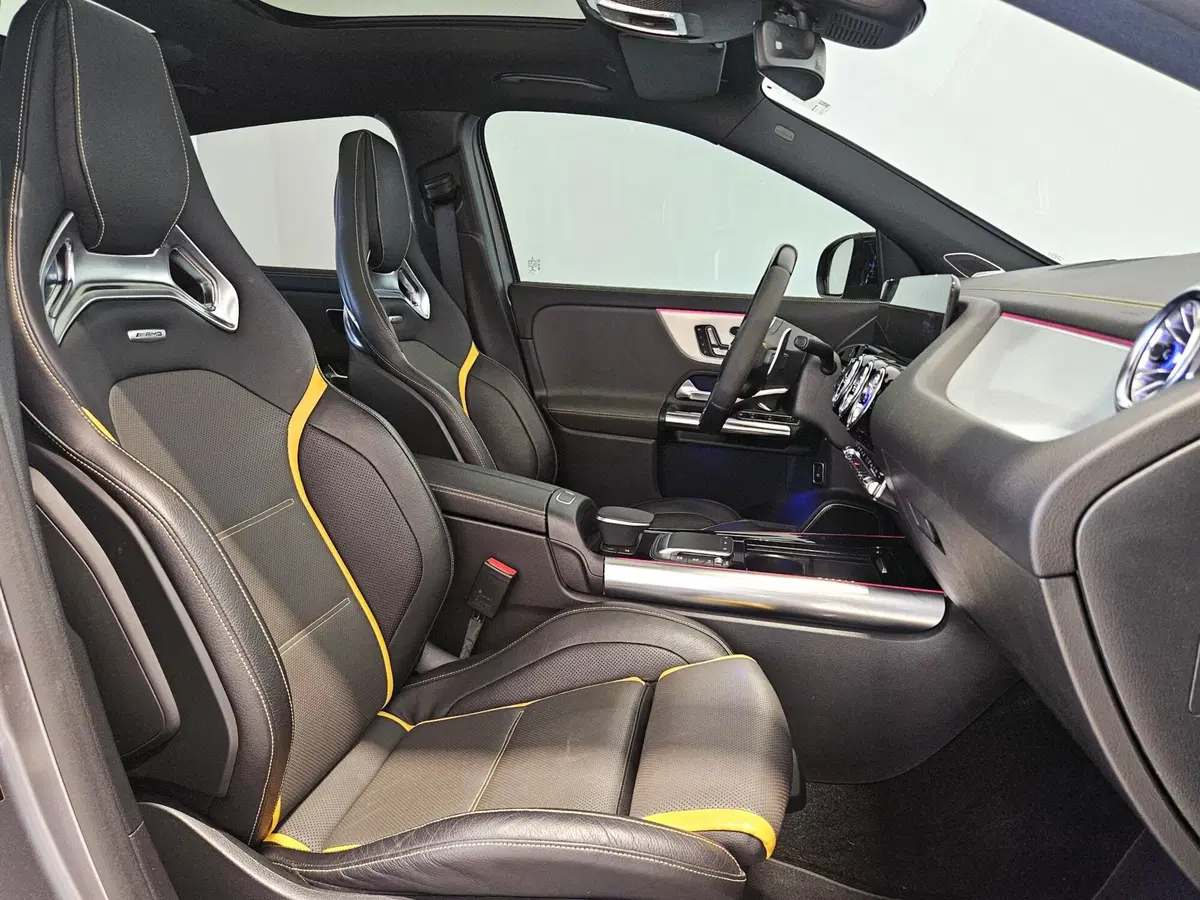Mercedes-Benz GLA SUV usata a Napoli (3)