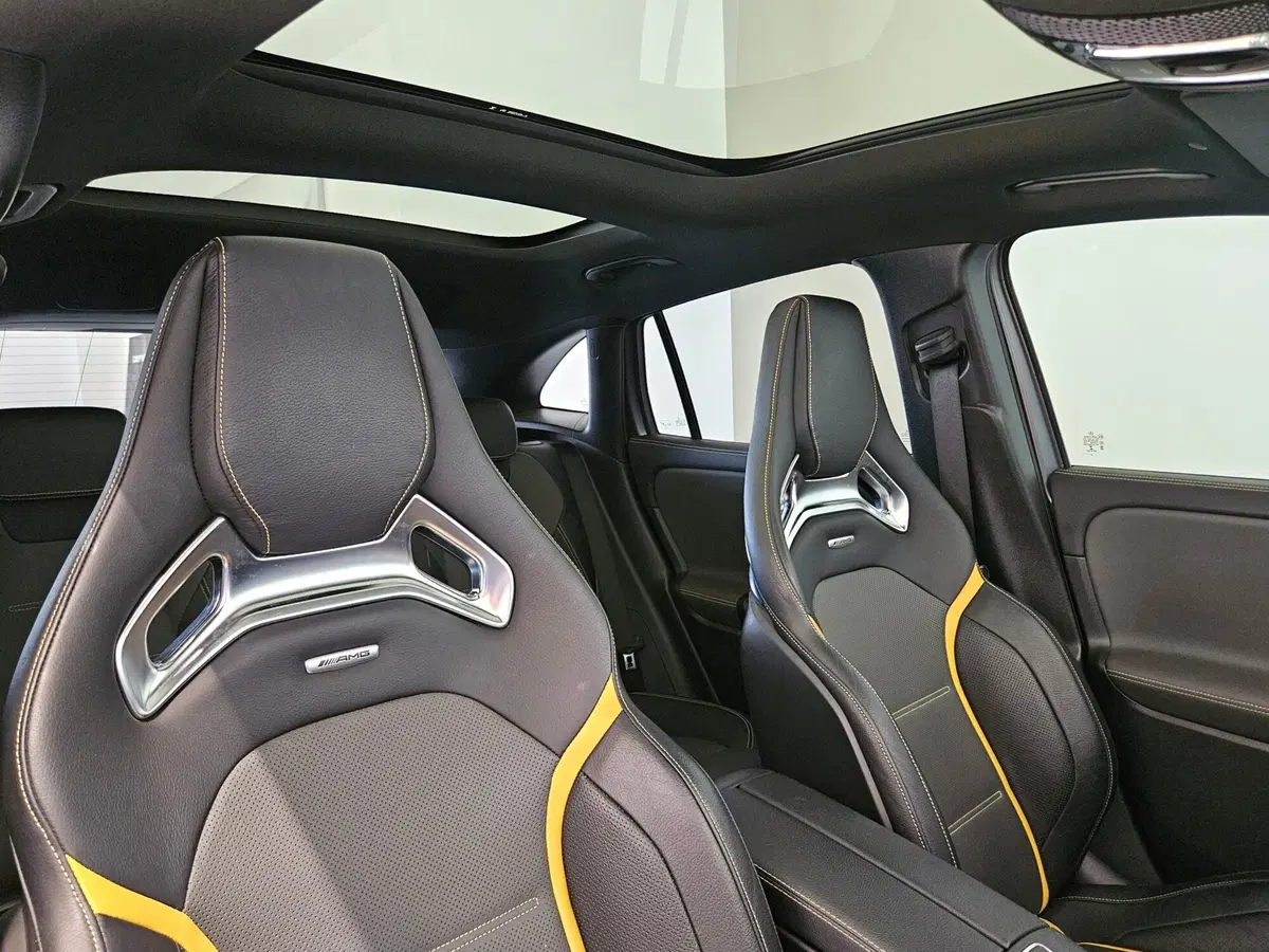 Mercedes-Benz GLA SUV usata a Napoli (4)