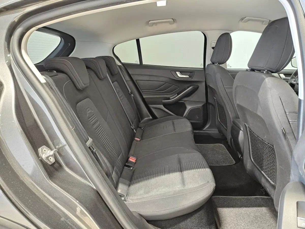 Ford Focus usata a Napoli (5)