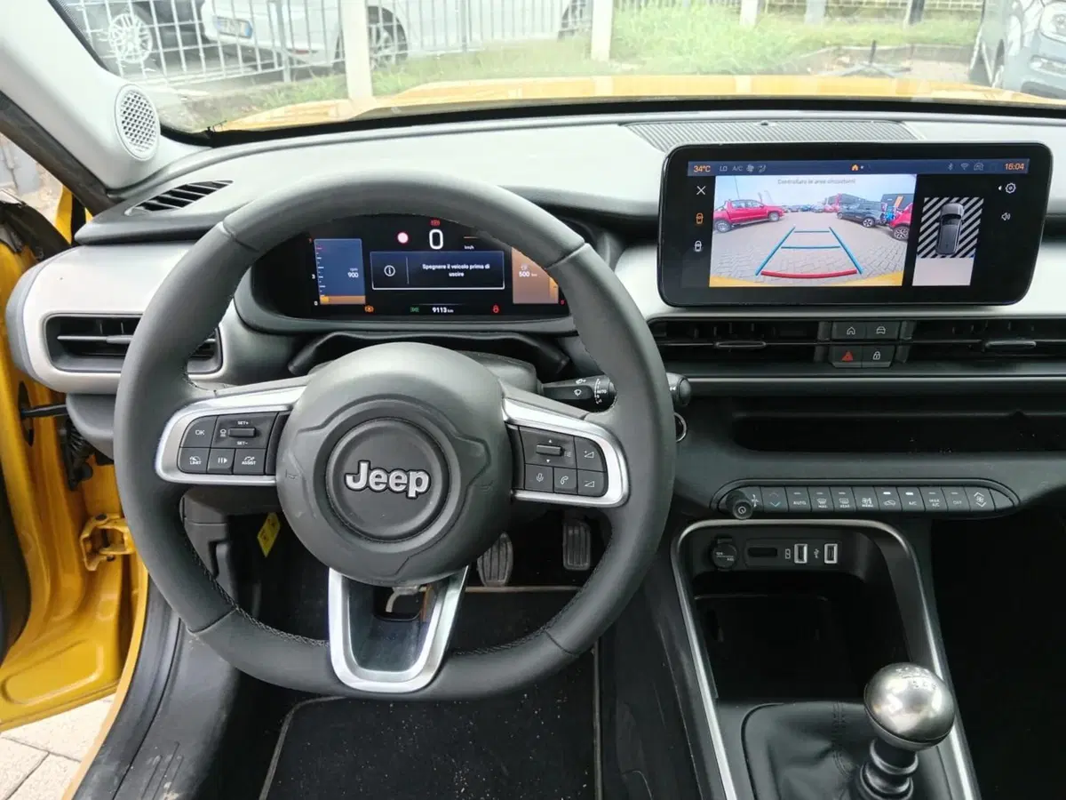 Jeep Avenger usata a Alessandria (11)