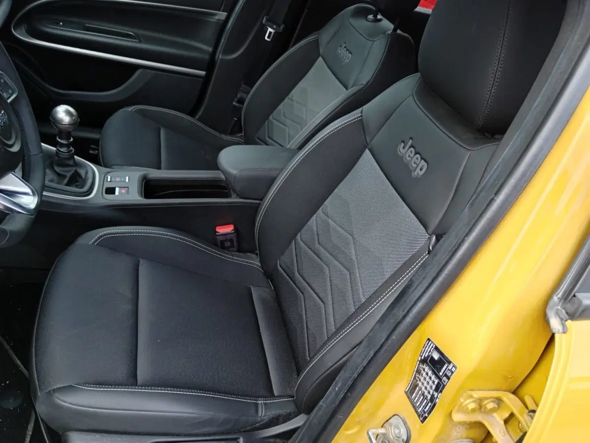 Jeep Avenger usata a Alessandria (9)