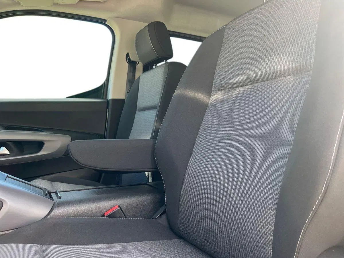 Toyota Proace City Verso nuova a Lecco (10)