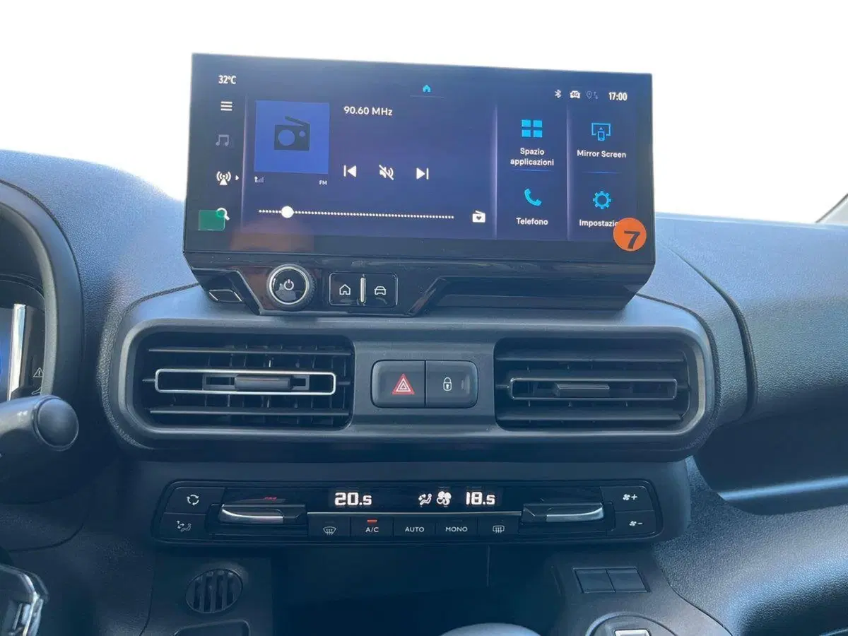 Toyota Proace City Verso nuova a Lecco (13)