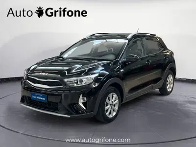 Kia Stonic 1.2 DPI Urban del 2022 usata a Modena