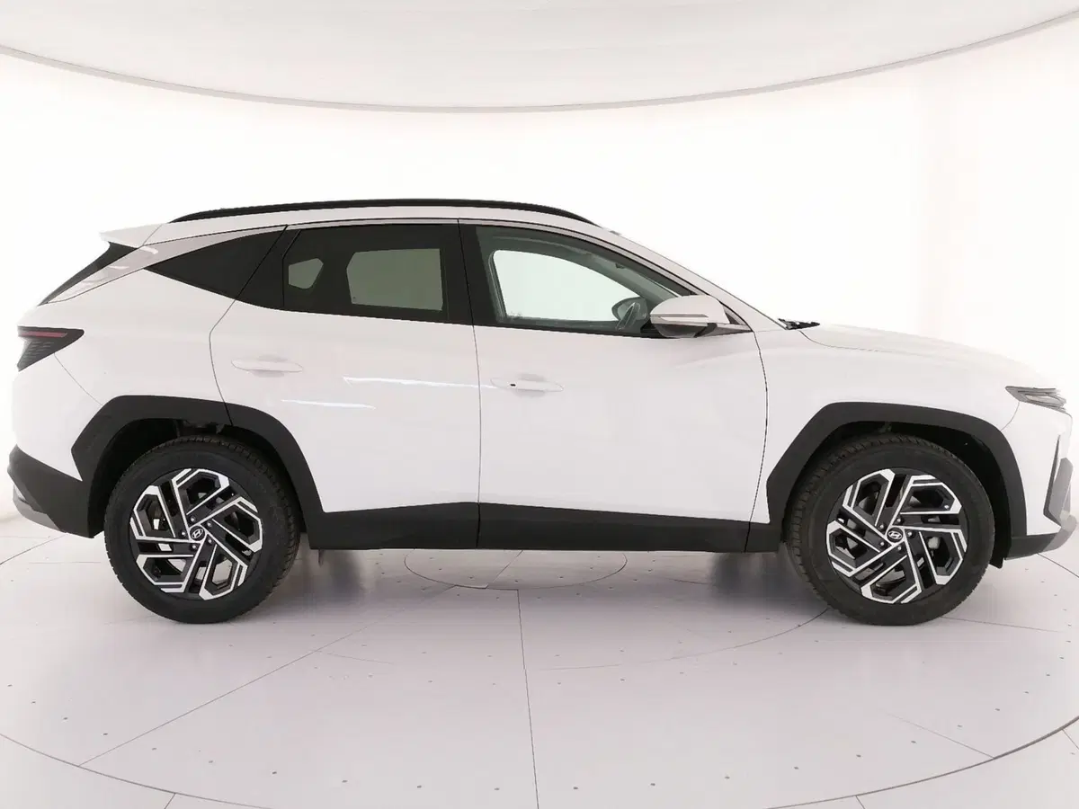 Hyundai Tucson usata a Roma (3)