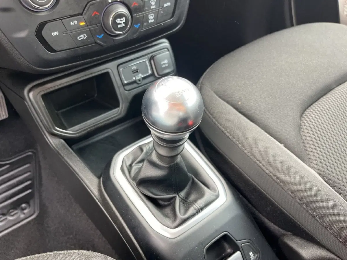 Jeep Renegade usata a Torino (12)