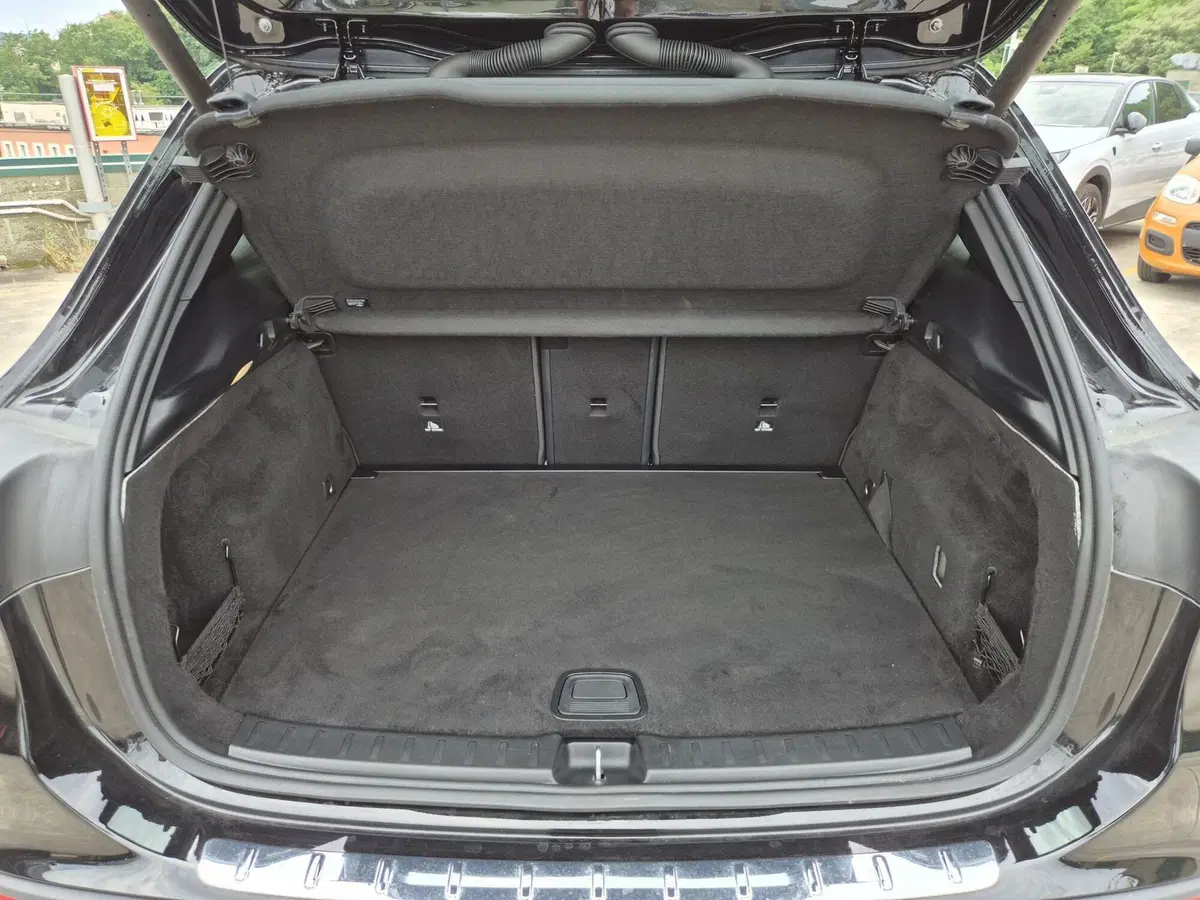 Mercedes-Benz GLA SUV usata  (12)