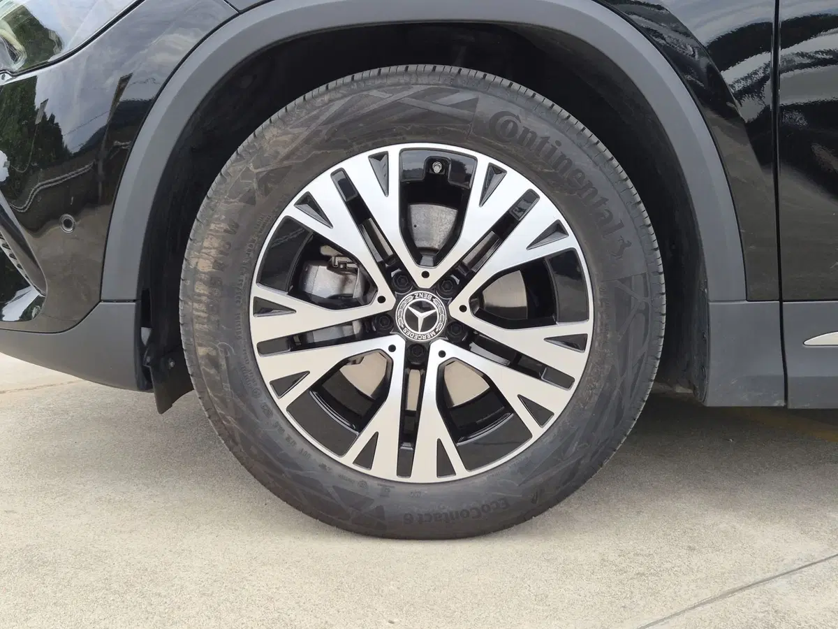 Mercedes-Benz GLA SUV usata  (13)