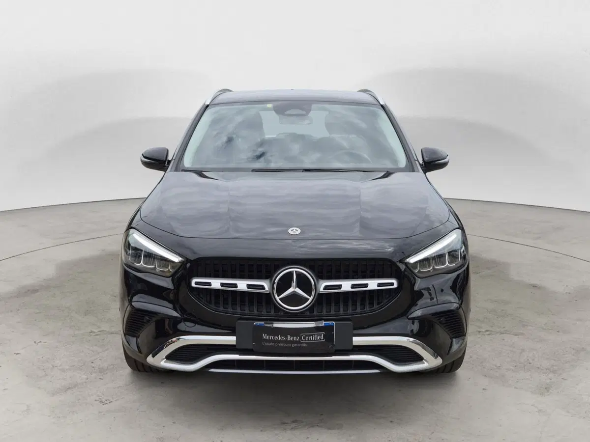 Mercedes-Benz GLA SUV usata  (2)