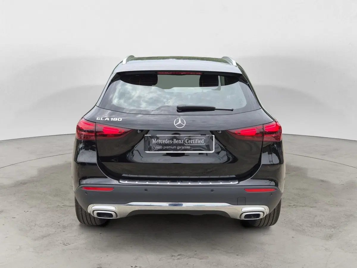 Mercedes-Benz GLA SUV usata  (3)