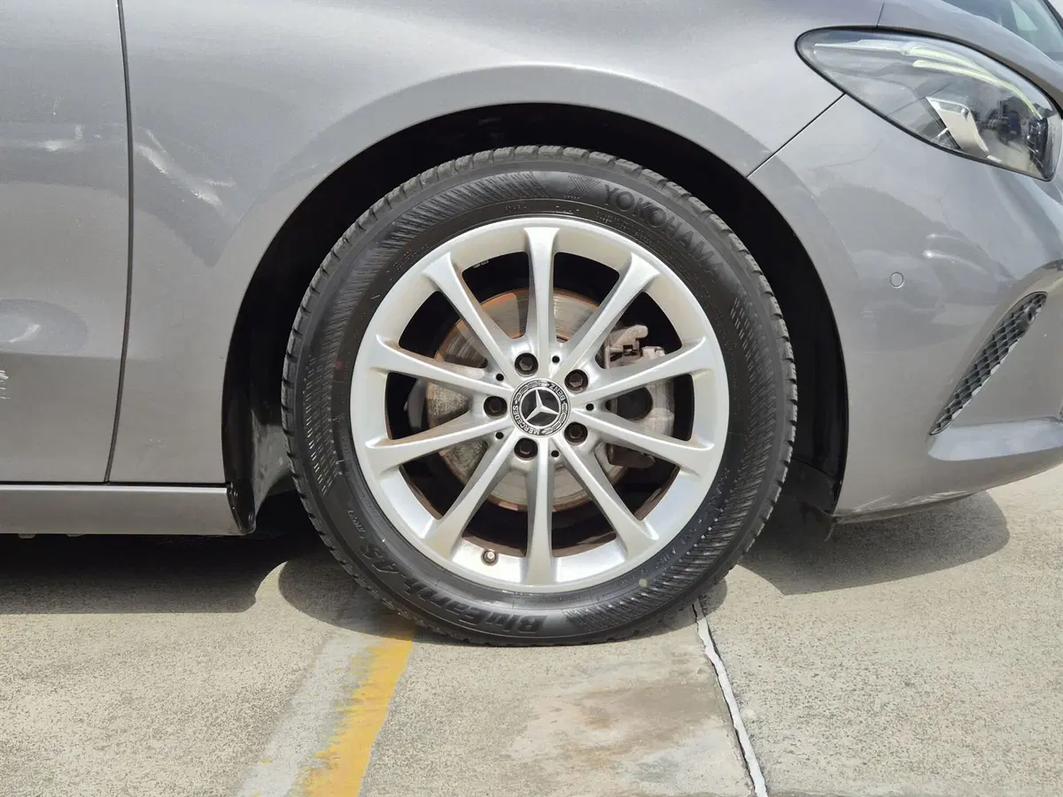 Mercedes-Benz Classe B usata  (13)