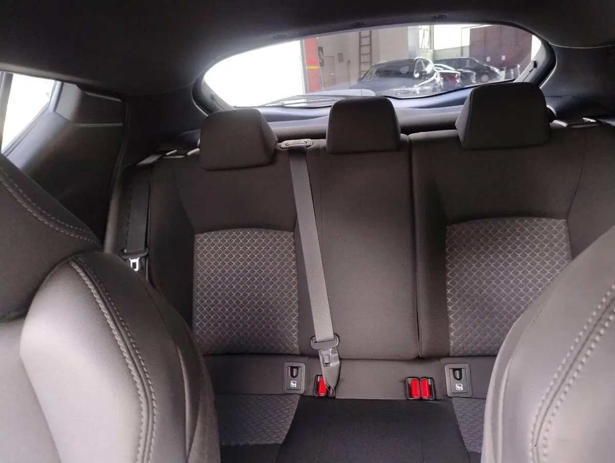 Toyota Toyota C-HR usata a Belluno (19)