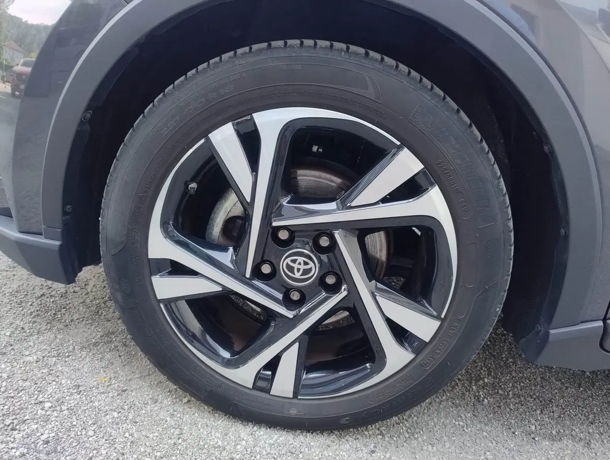 Toyota Toyota C-HR usata a Belluno (20)