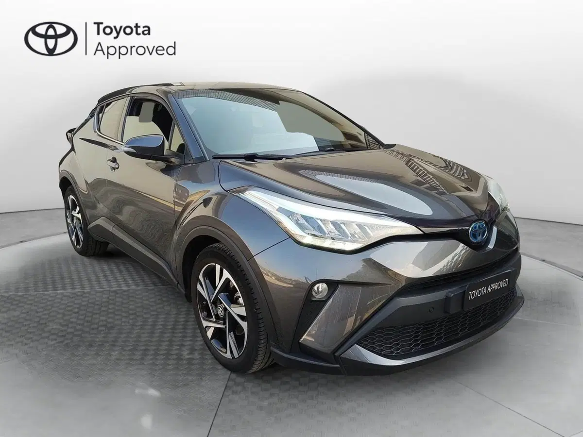 Toyota Toyota C-HR usata a Belluno (3)