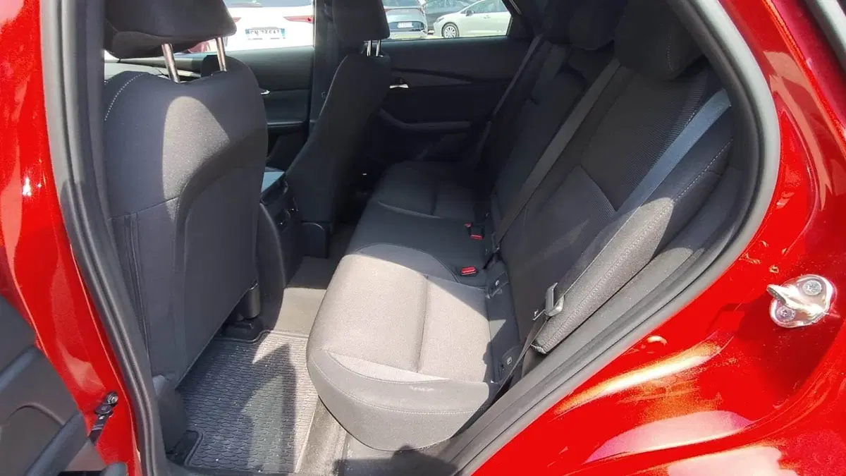 Mazda CX-30 usata a Belluno (15)
