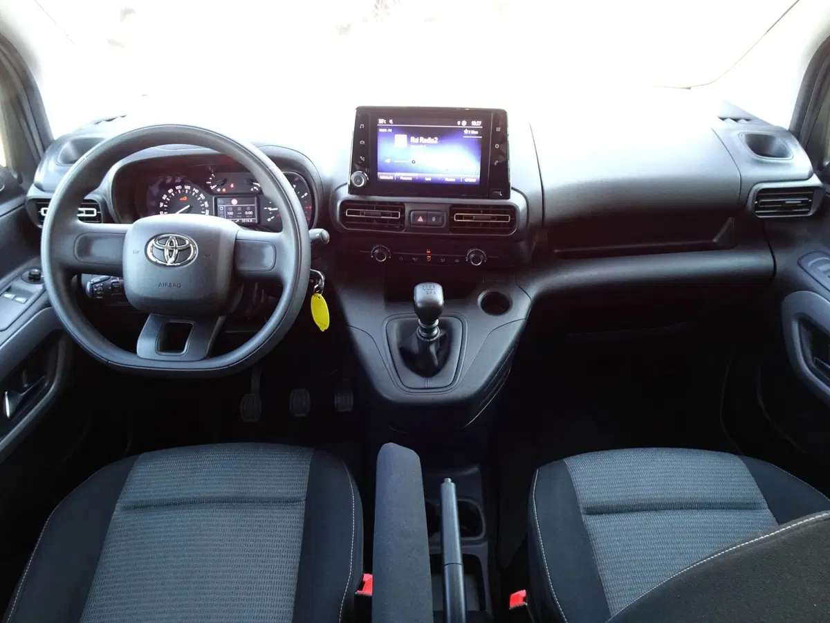 Toyota Proace City Verso usata a Treviso (11)