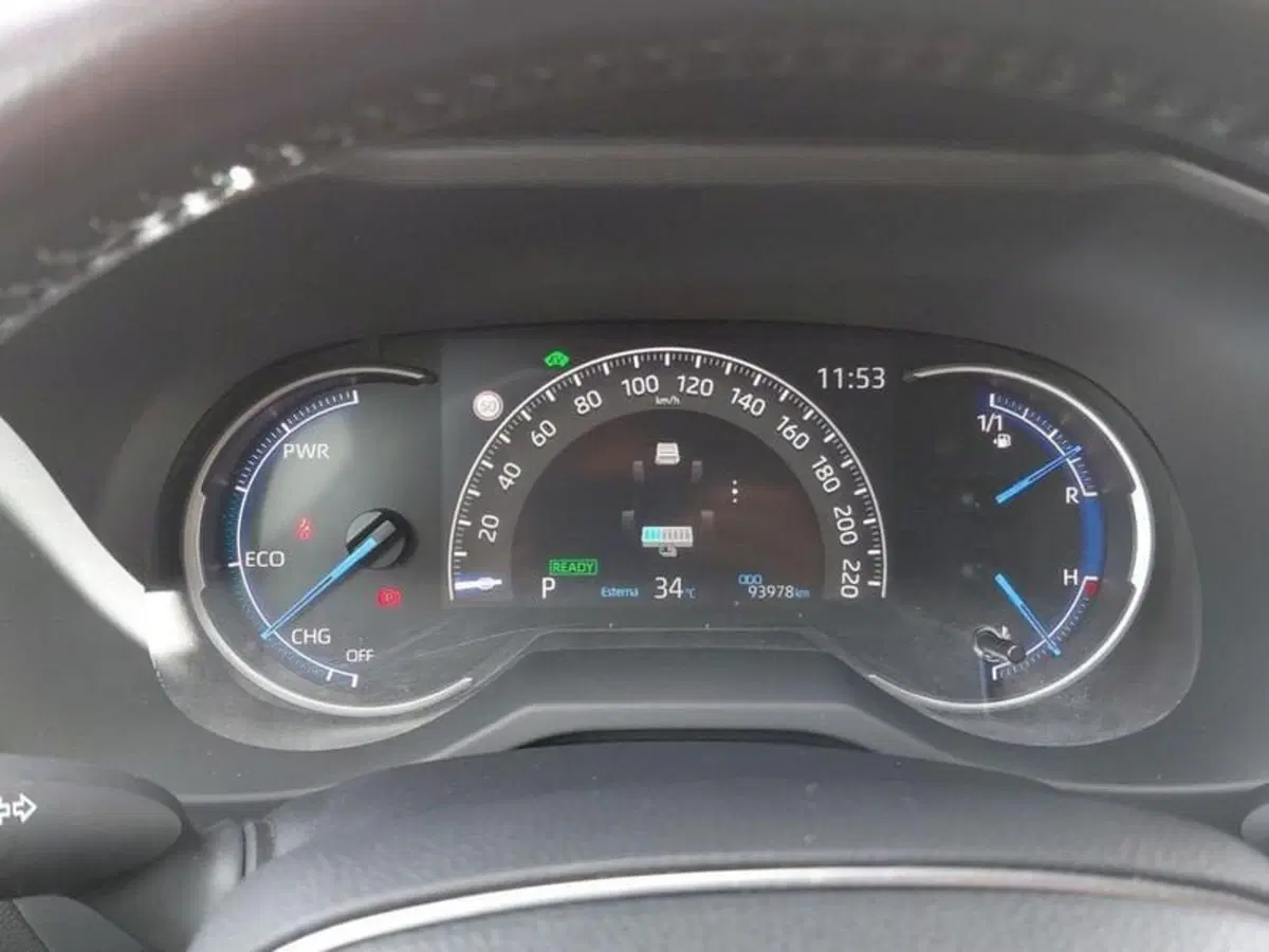 Toyota Rav4 usata a Cagliari (9)