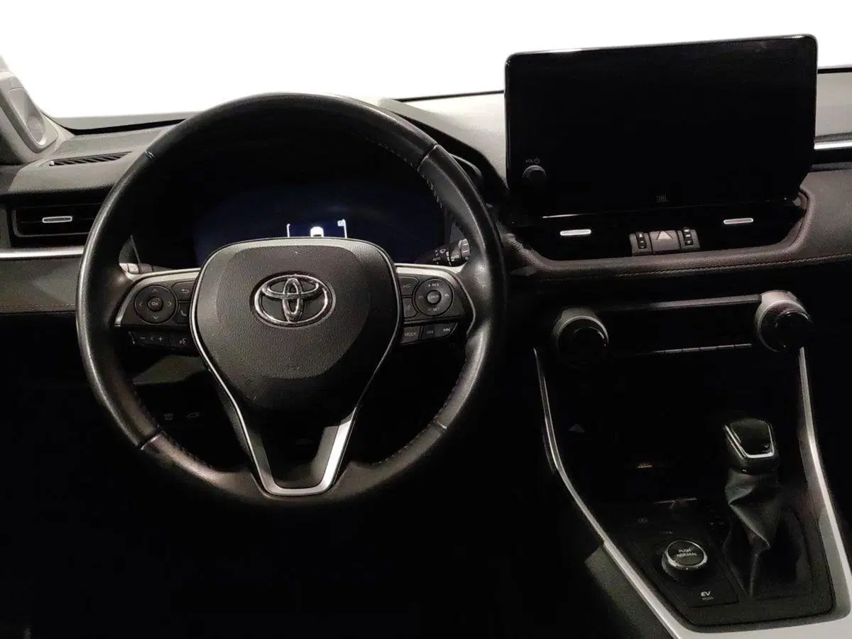 Toyota Rav4 usata a Milano (9)