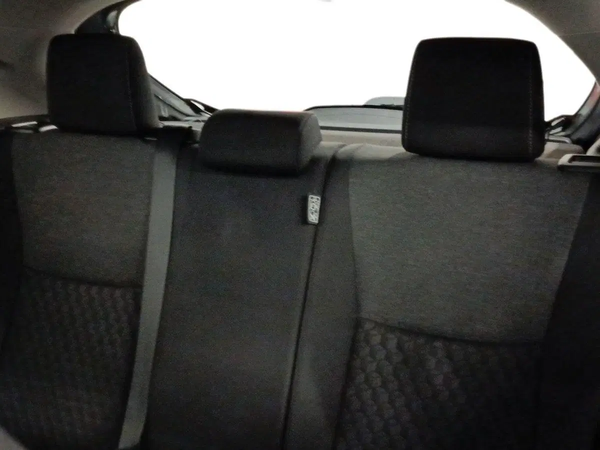 Toyota Yaris usata a Milano (11)