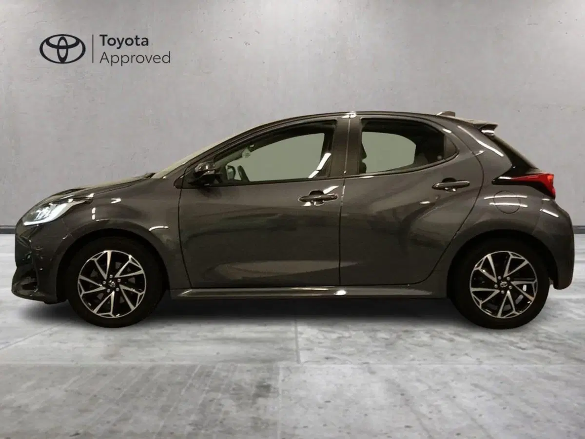 Toyota Yaris usata a Milano (3)