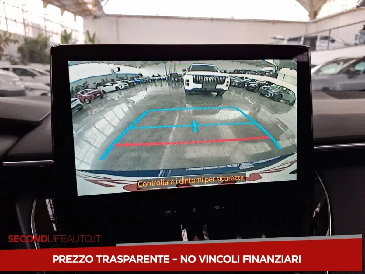 Toyota Corolla Touring Sports nuova a Chieti (7)