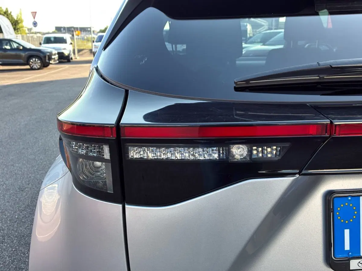 Toyota Yaris Cross usata a Mantova (13)