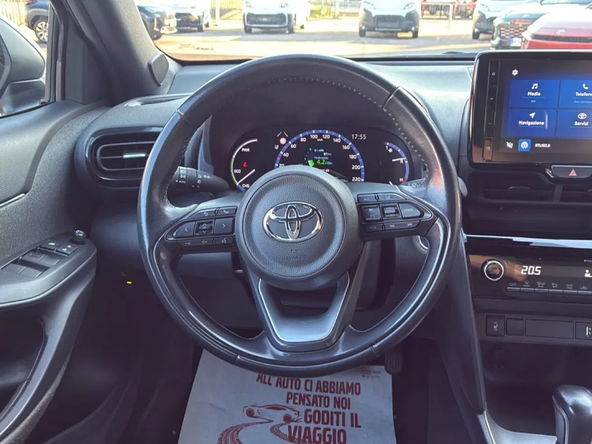 Toyota Yaris Cross usata a Mantova (19)