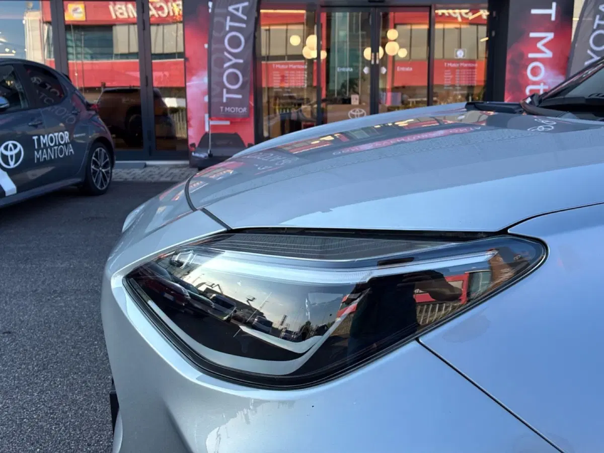 Toyota Yaris Cross usata a Mantova (9)