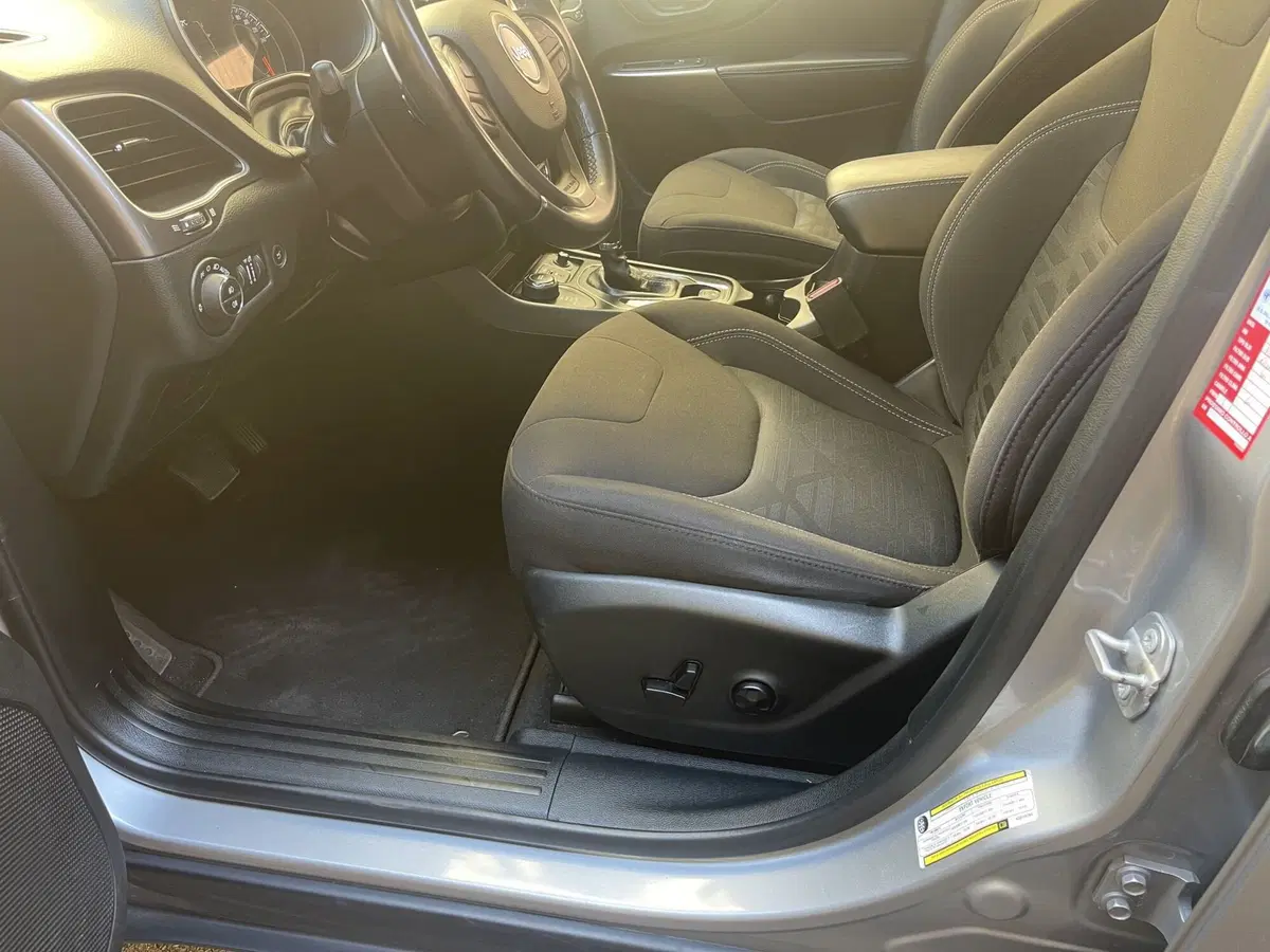 Jeep Cherokee usata a Bologna (11)