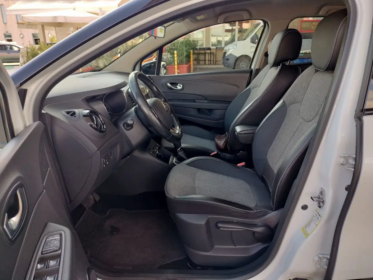 Renault Captur usata a Modena (11)