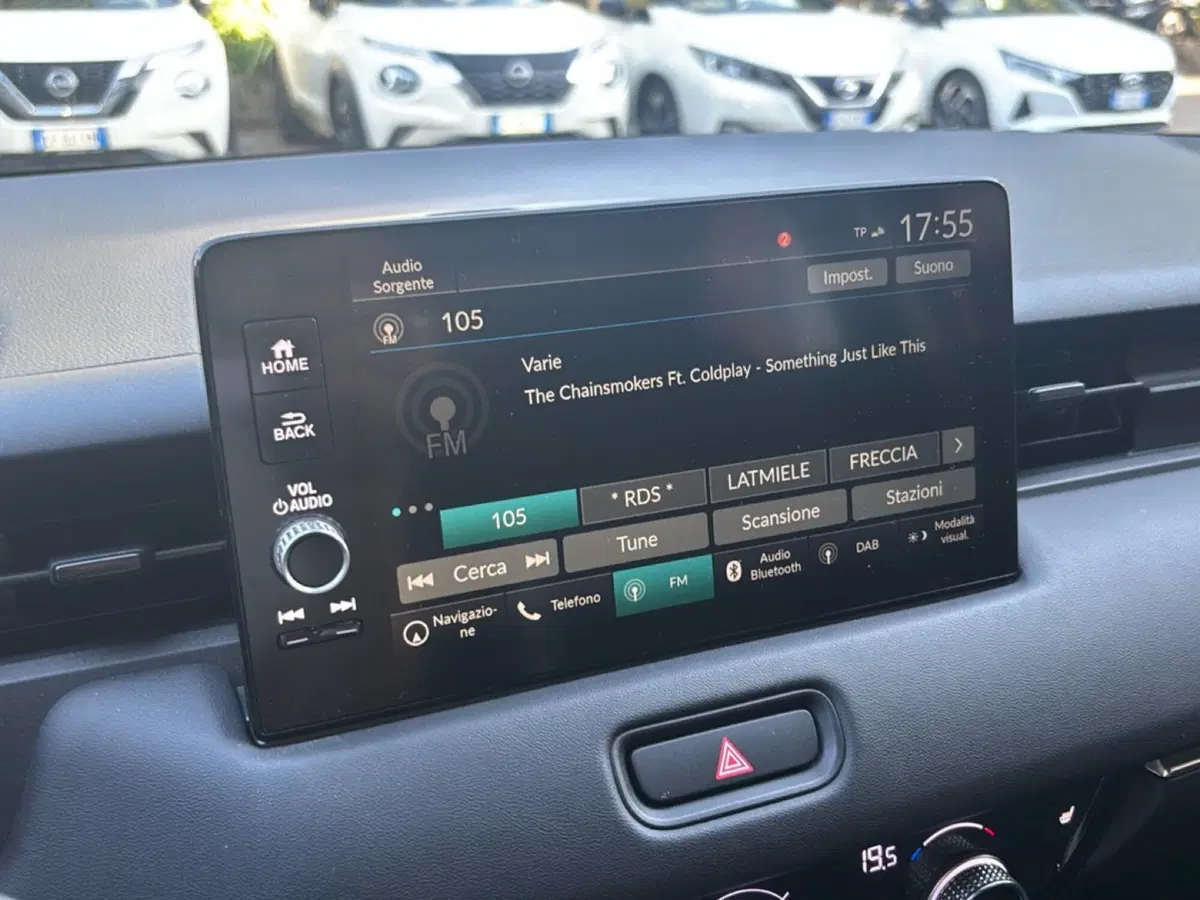 Honda HR-V usata a Bologna (12)