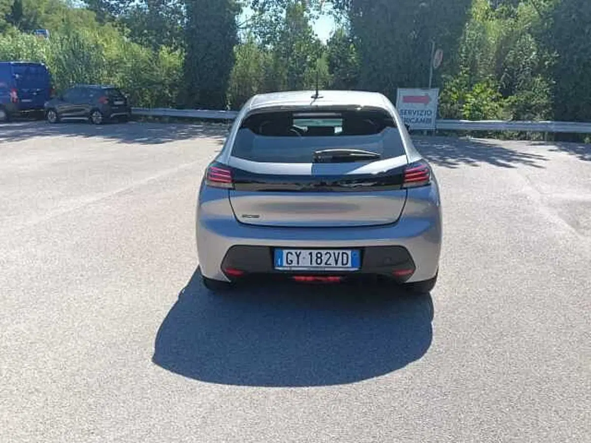 Peugeot 208 usata a Pesaro-Urbino (4)