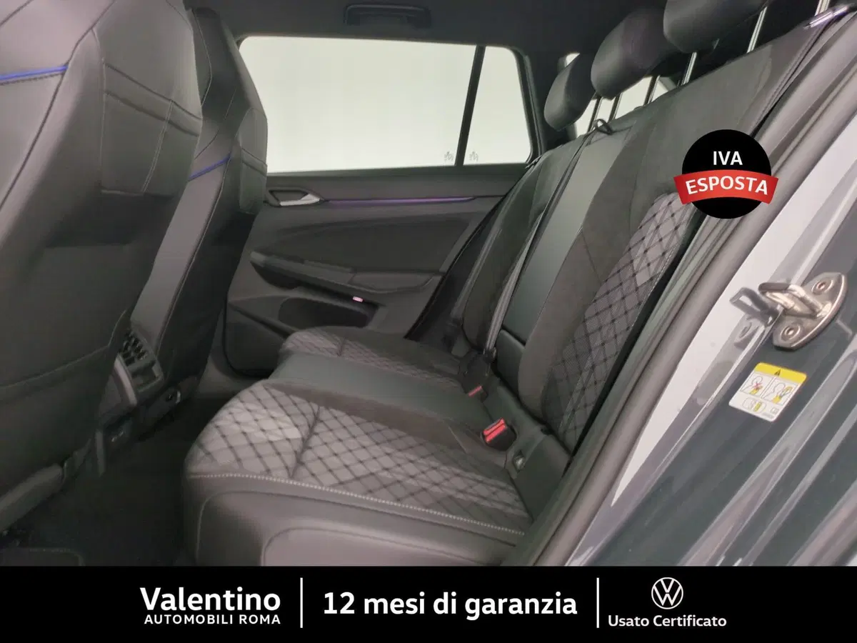 Volkswagen Golf Variant nuova a Roma (10)